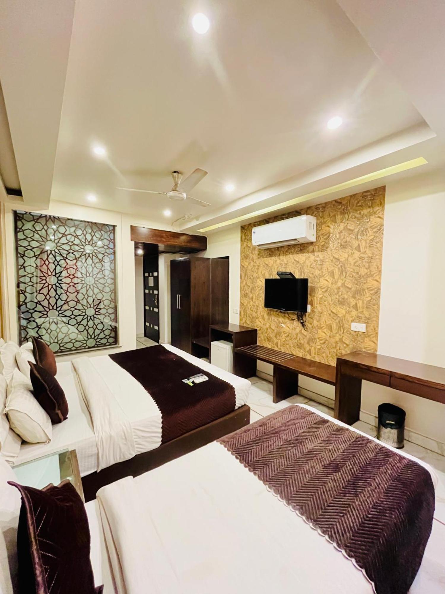 Frankstay -Le Unit By Worth New Delhi Nova Deli Exterior foto