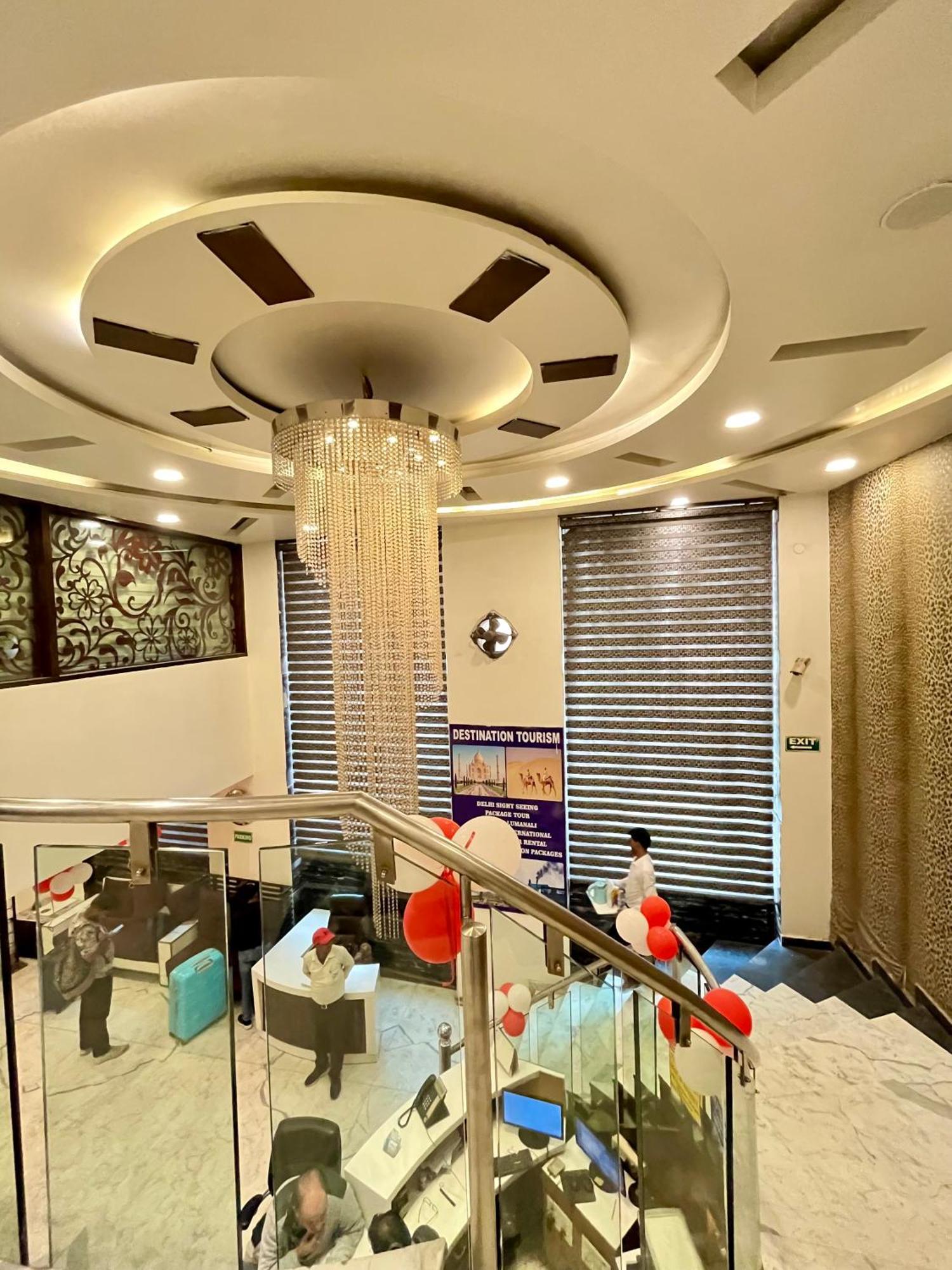 Frankstay -Le Unit By Worth New Delhi Nova Deli Exterior foto